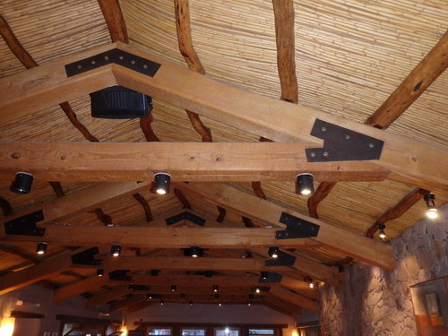 Traditional roof in the breakfast room.